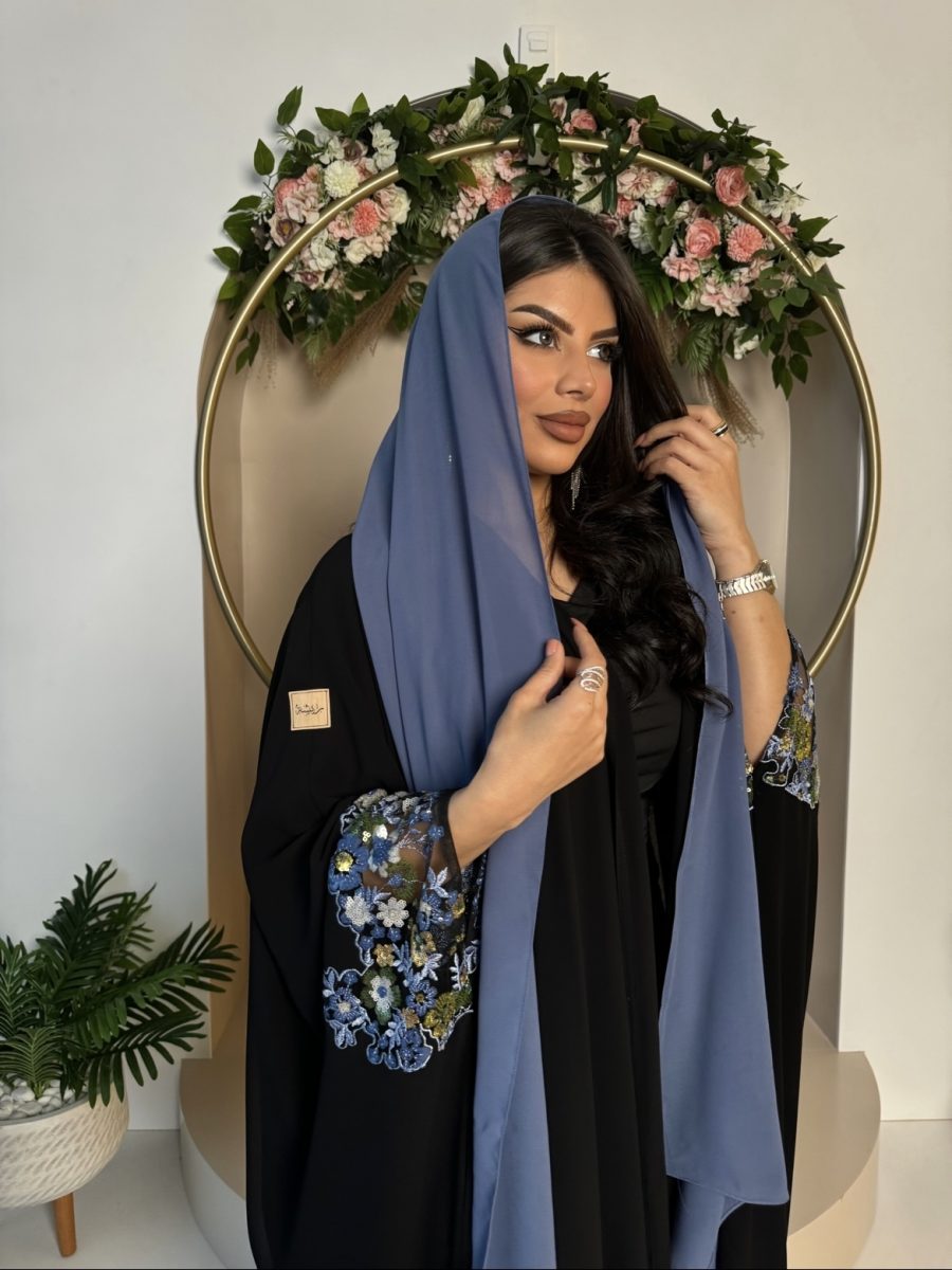 ⁦Blue flowers⁩ - الصورة ⁦3⁩