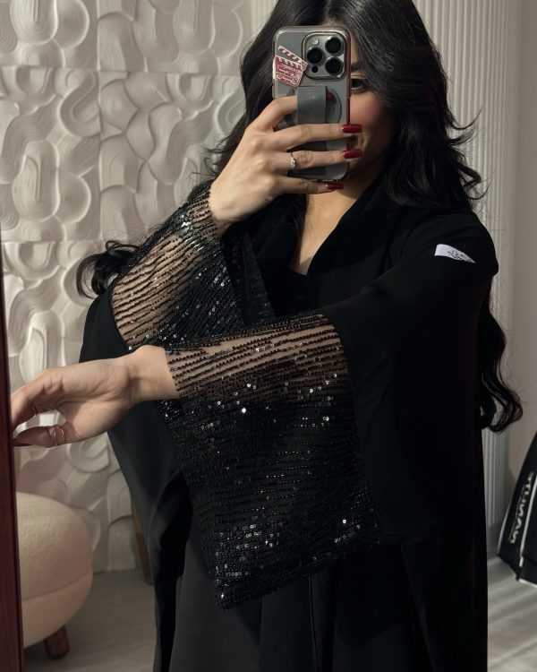 Sparkling sleeves