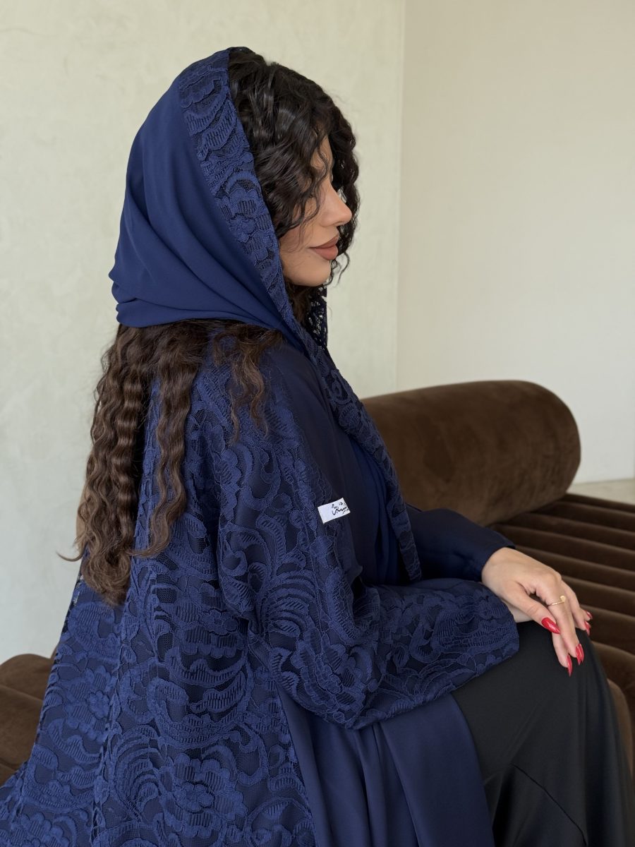 Navy Dantel