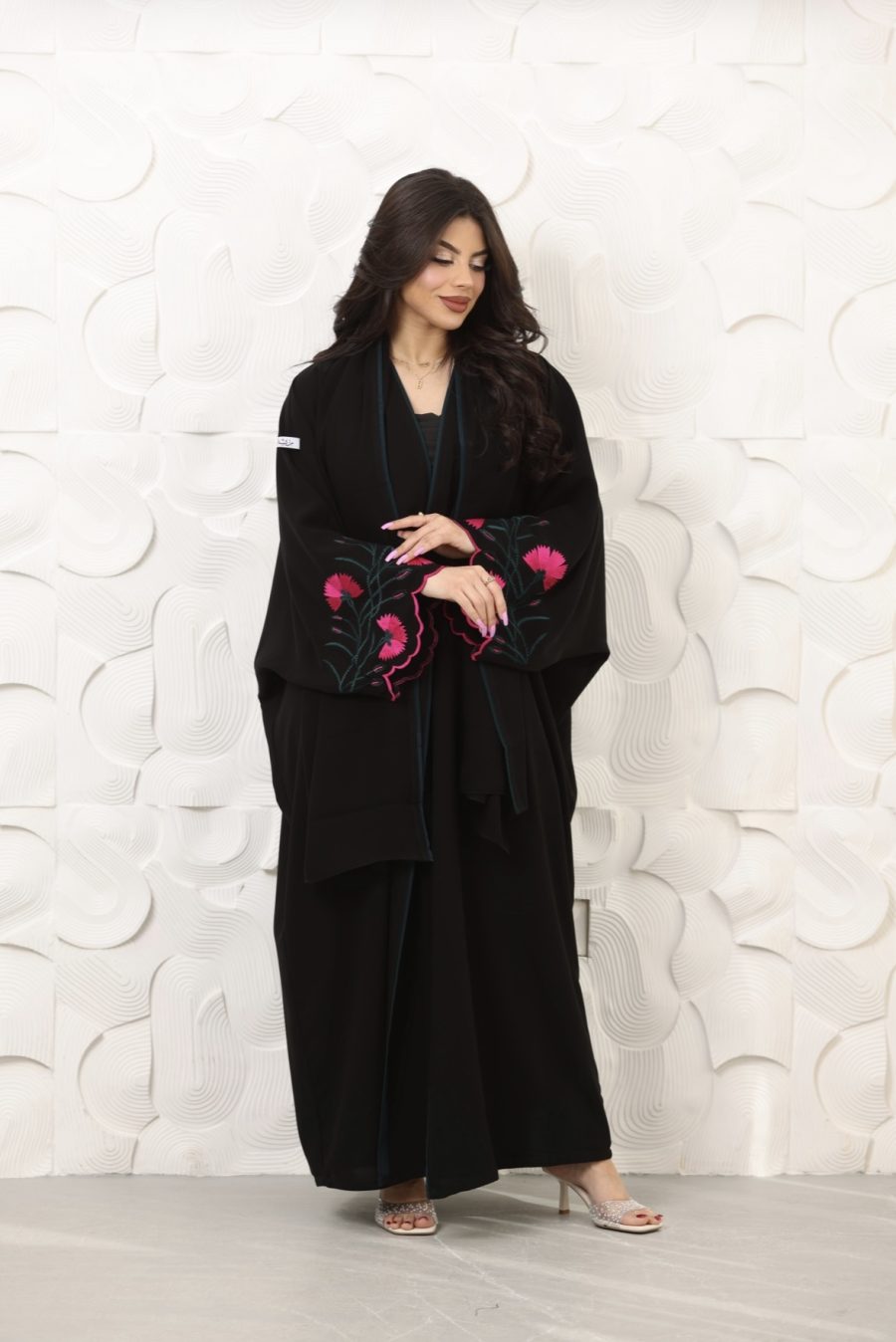 ⁦Curvy Sleeves⁩ - الصورة ⁦3⁩