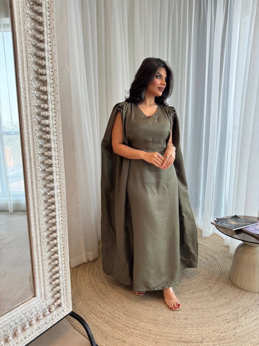 ⁦Pleated shoulders⁩ - الصورة ⁦2⁩