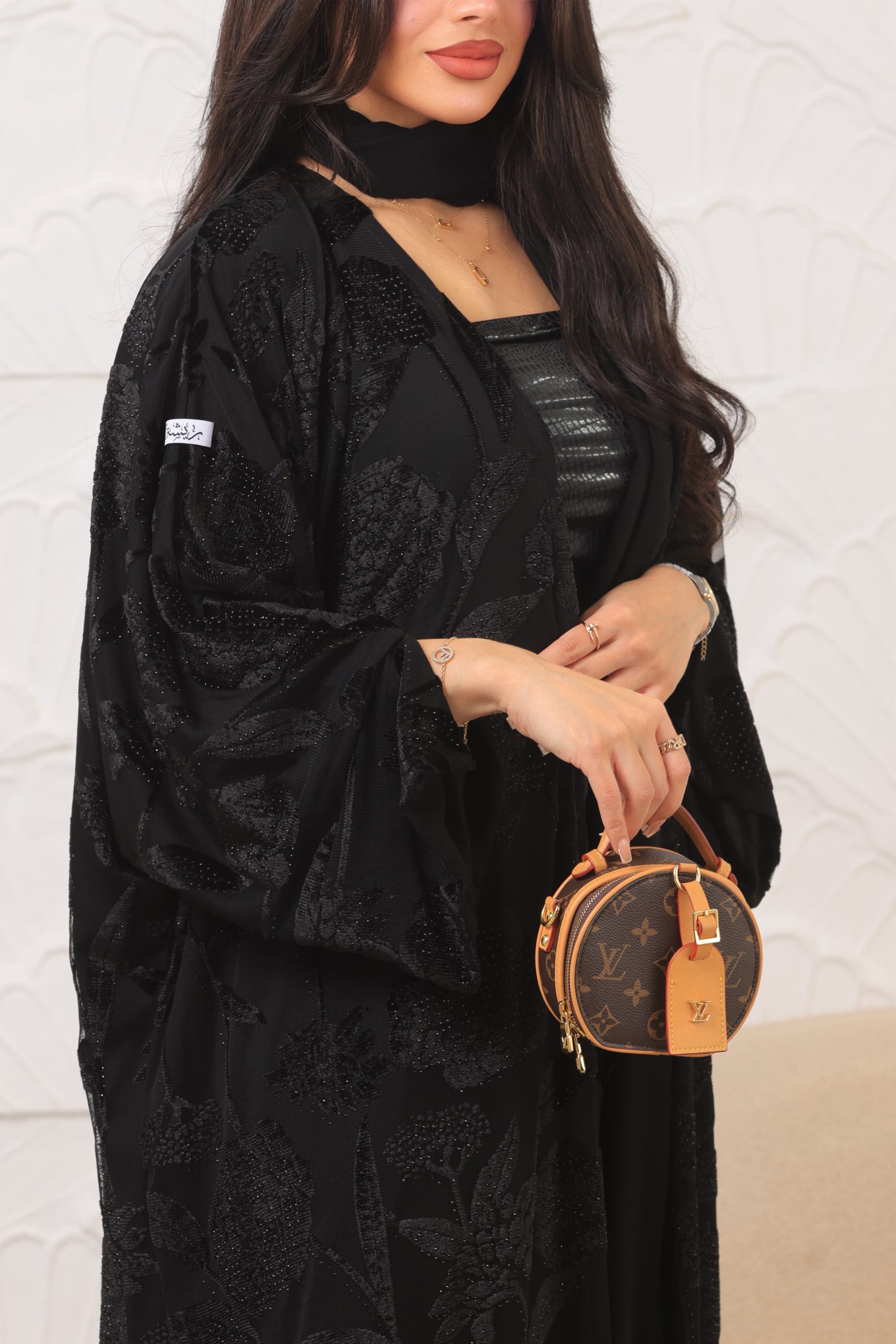 Black Crystals - الصورة 6