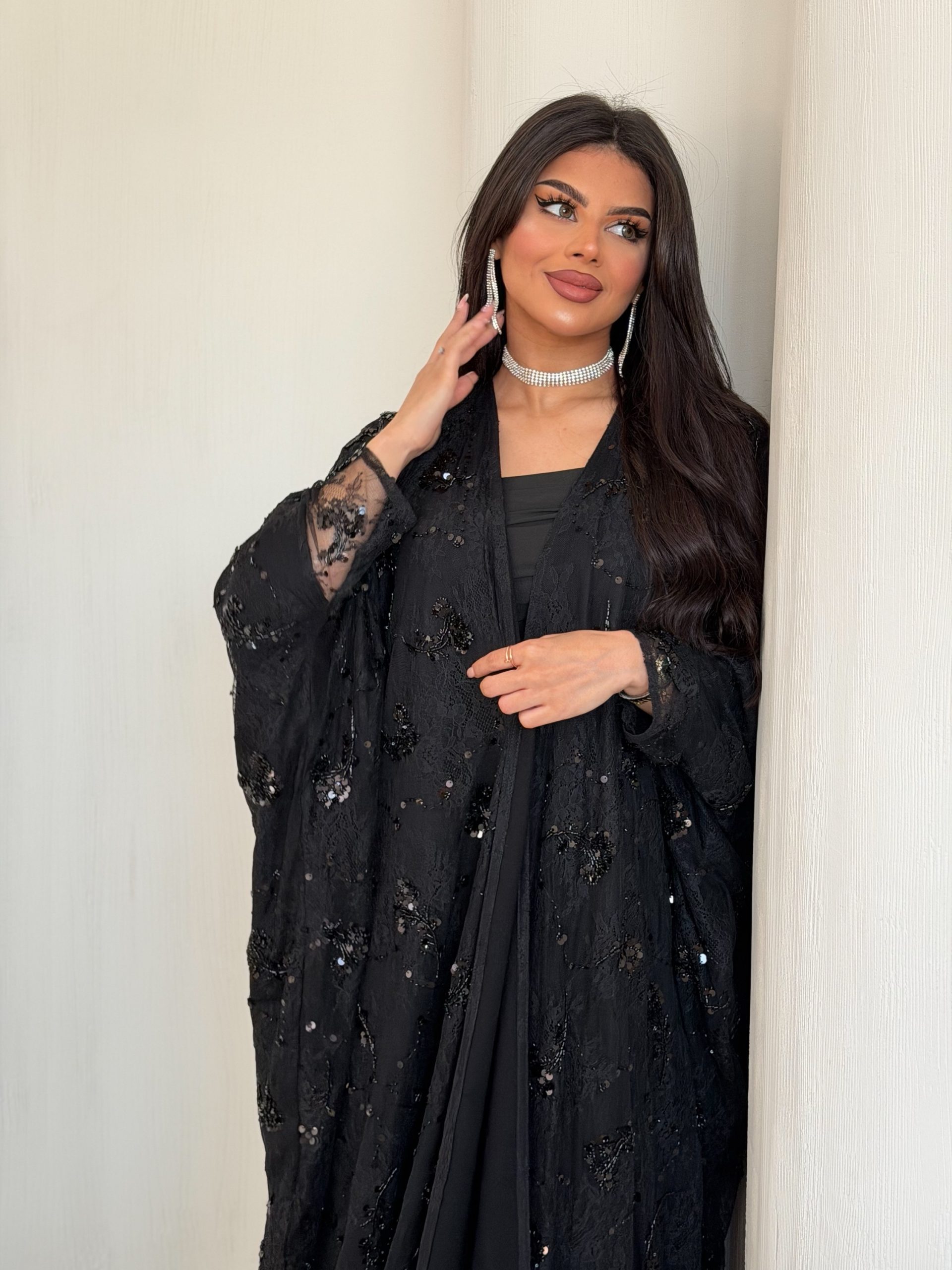 Sparkling black dantel - الصورة 4