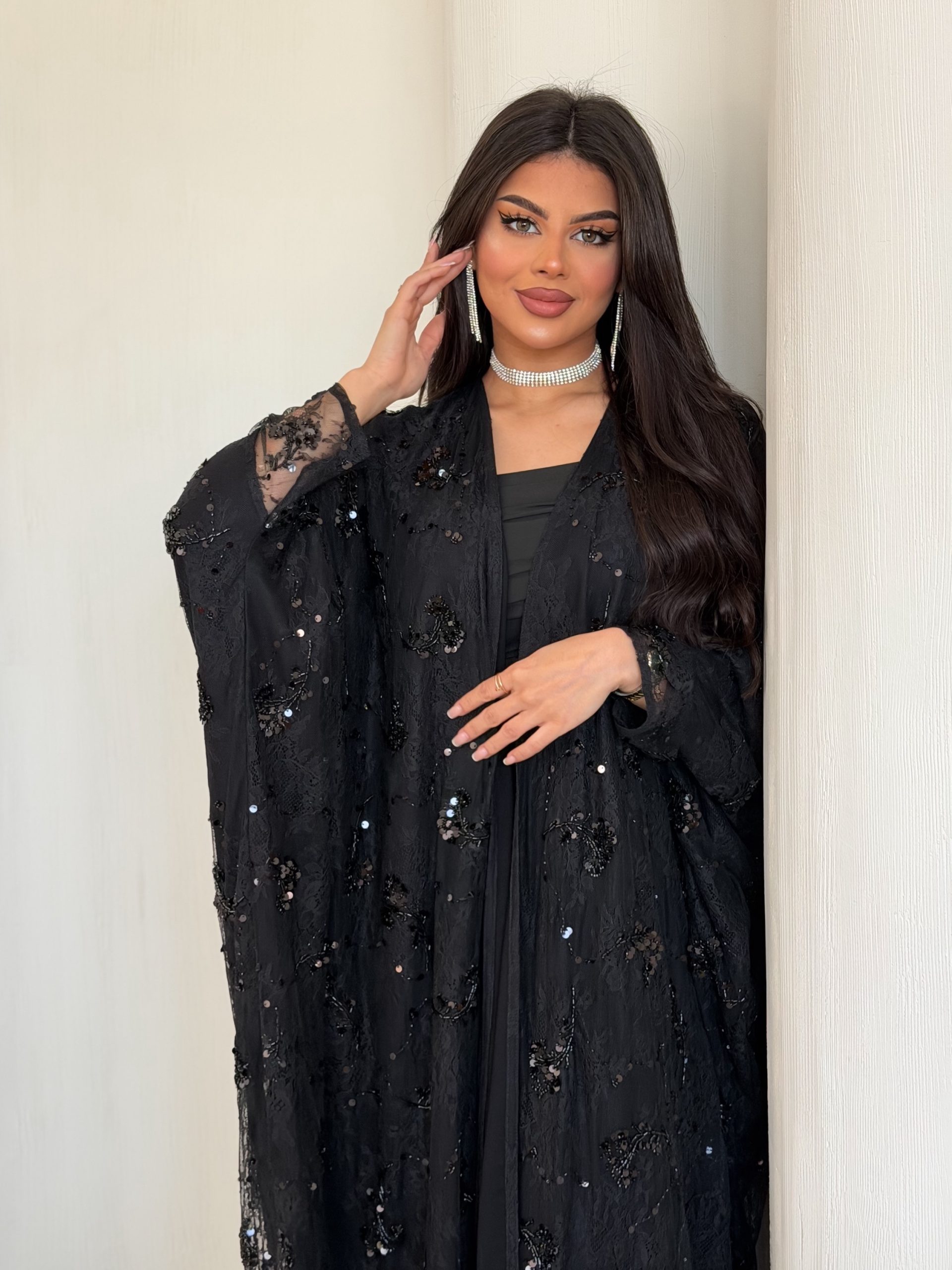 Sparkling black dantel